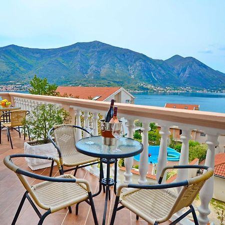 Apartments Blue Lagoon Kotor Dış mekan fotoğraf