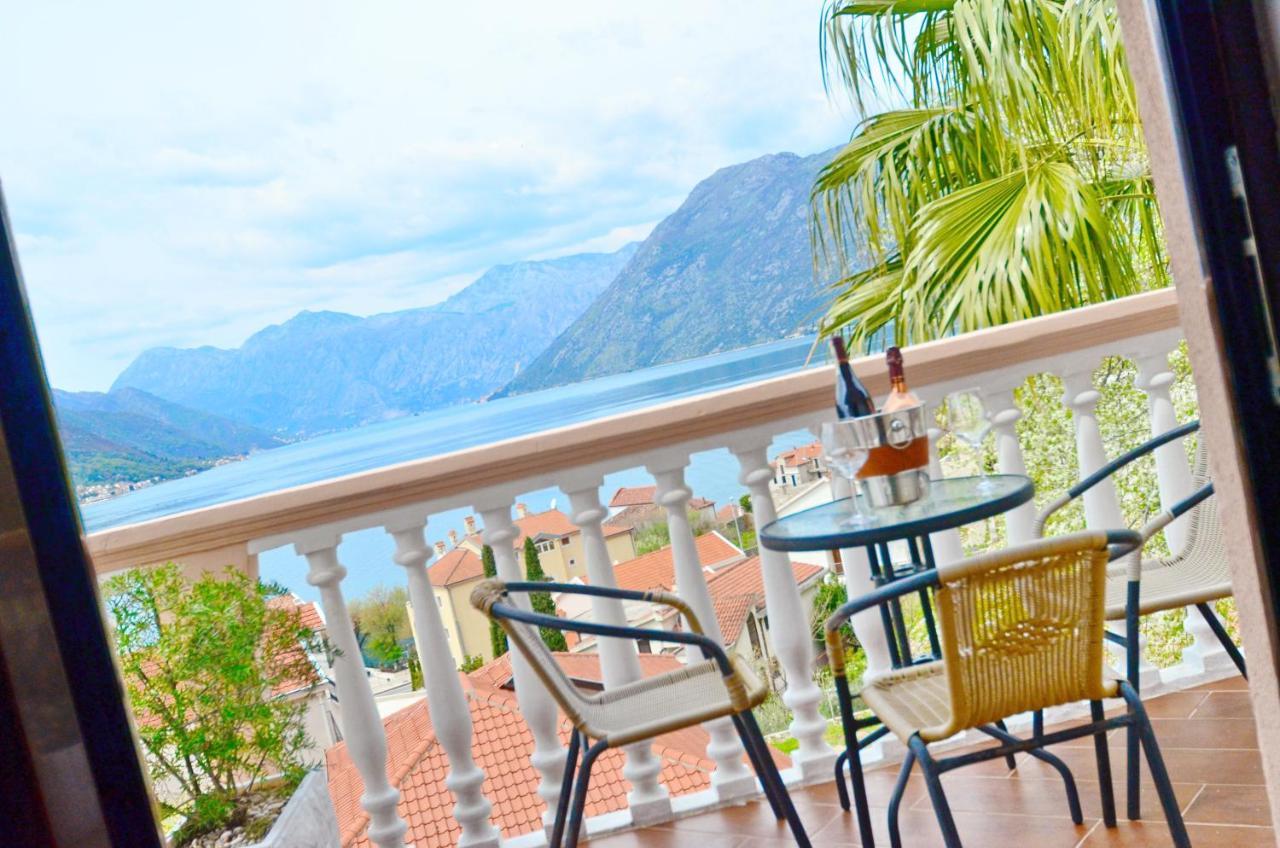 Apartments Blue Lagoon Kotor Dış mekan fotoğraf