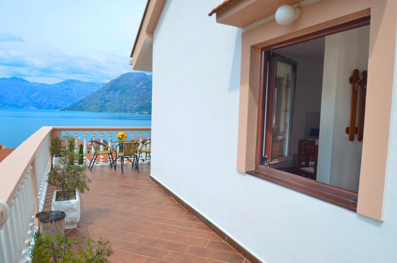 Apartments Blue Lagoon Kotor Dış mekan fotoğraf