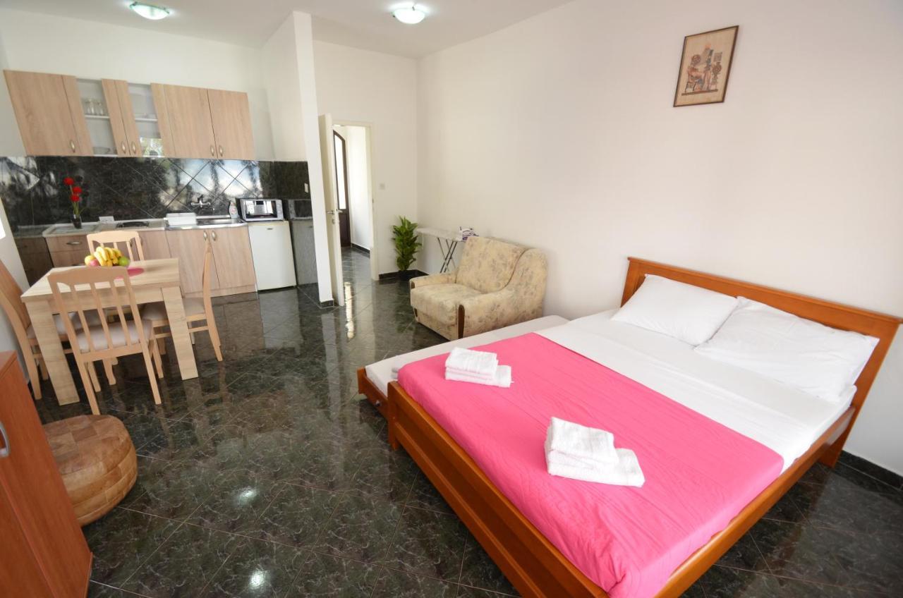 Apartments Blue Lagoon Kotor Dış mekan fotoğraf